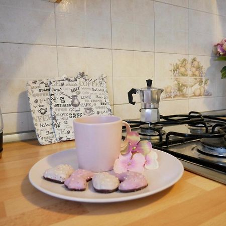 Diadema Pink - Immobili E Soluzioni Rent Apartment Bergamo Ngoại thất bức ảnh