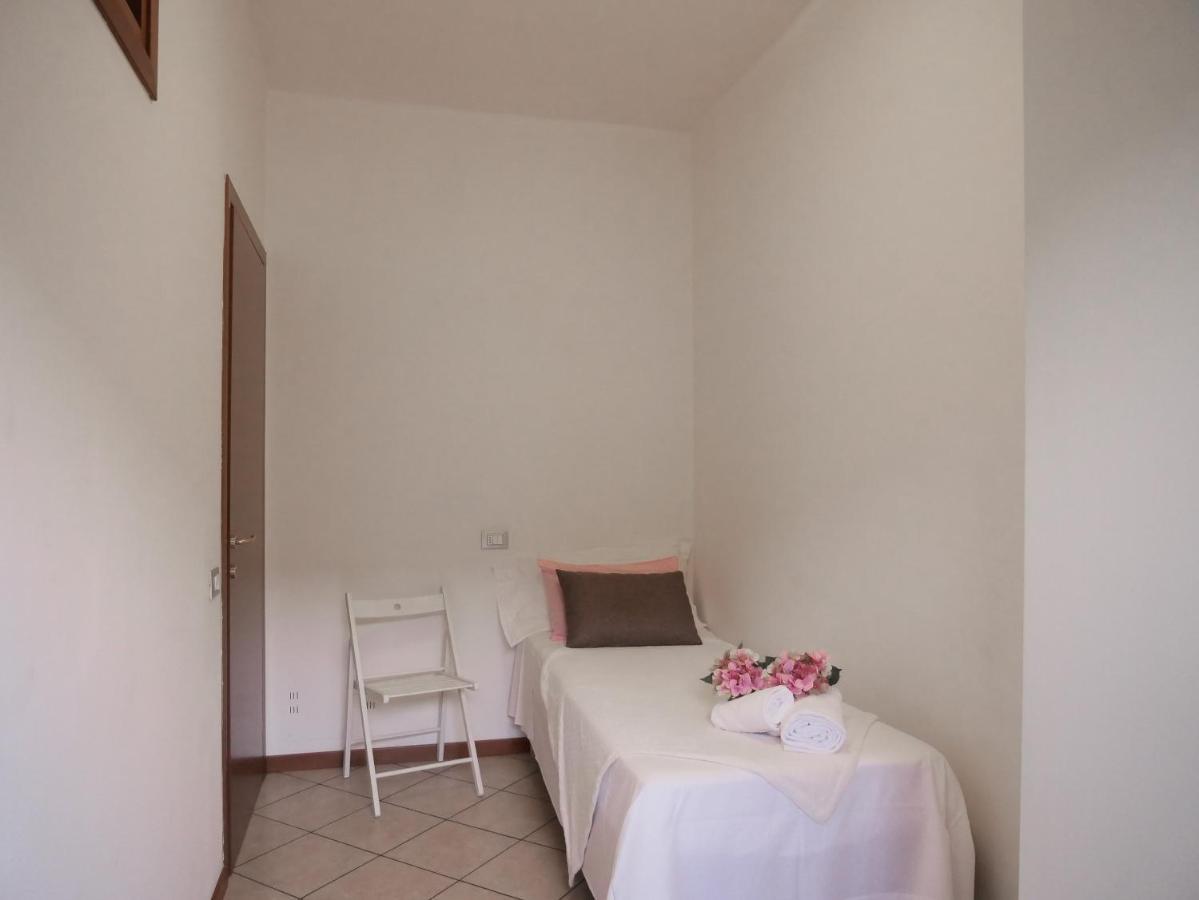 Diadema Pink - Immobili E Soluzioni Rent Apartment Bergamo Ngoại thất bức ảnh